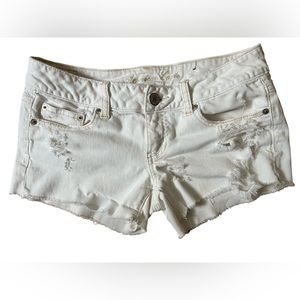 American Eagle MIDI Stretch Denim Destroyed White Jean Shorts Size 4